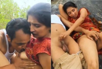New Desi sex video of randi milf village bhabhi with mukhiya for money