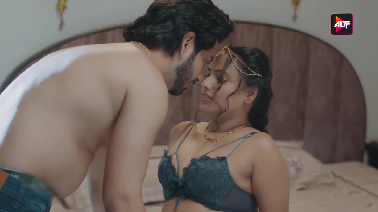 Ghoonghat Ki Aad Mein 2024 Hindi AltBalaji Porn Web Series Ep 01
