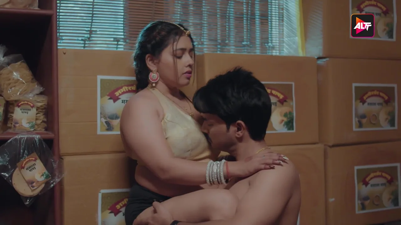 Ghoonghat Ki Aad Mein 2024 Hindi AltBalaji Porn Web Series Ep 02