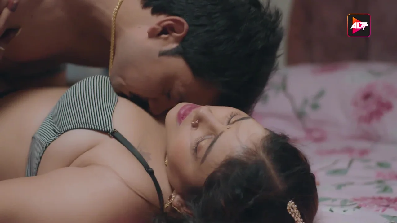 Ghoonghat Ki Aad Mein 2024 Hindi AltBalaji Porn Web Series Ep 03