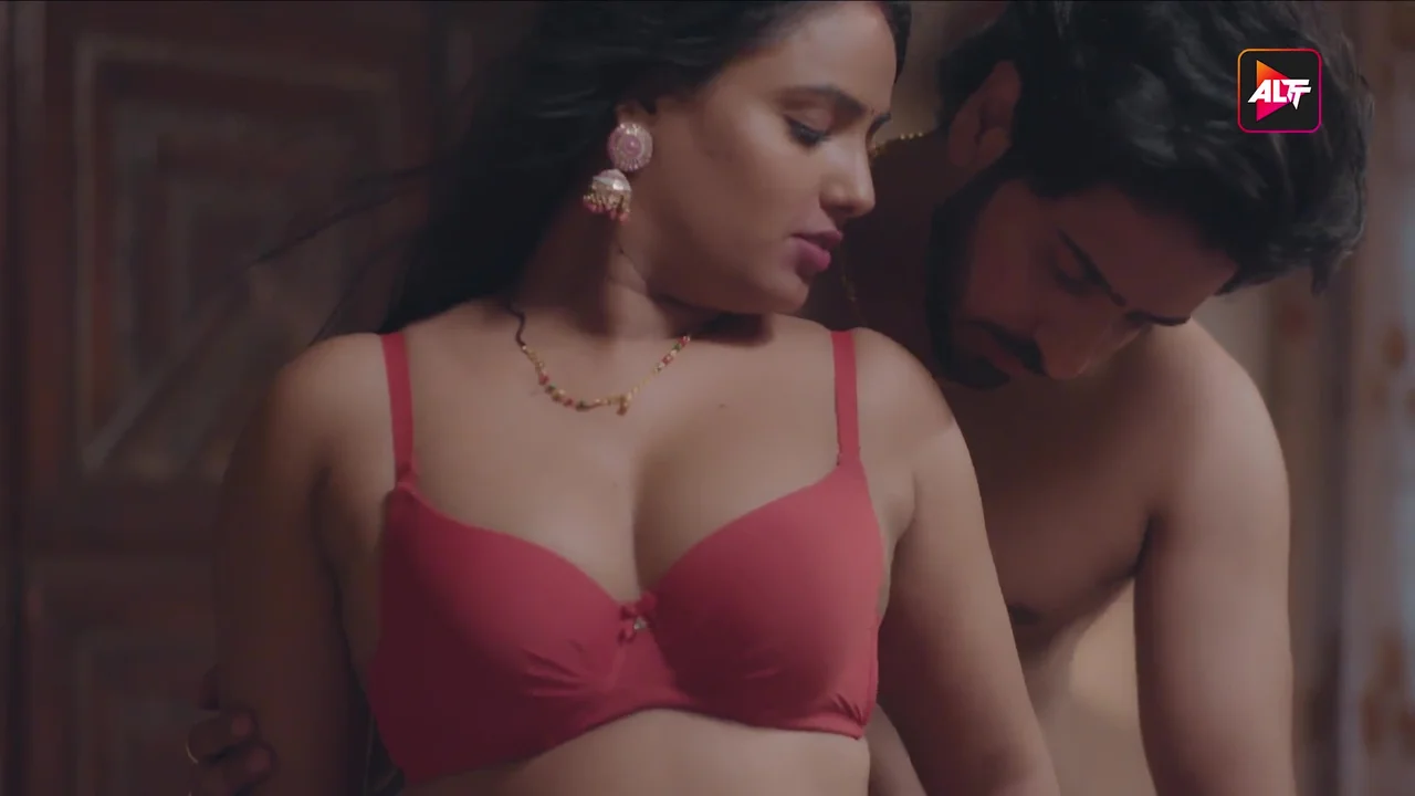 Ghoonghat Ki Aad Mein 2024 Hindi AltBalaji Porn Web Series Ep 04